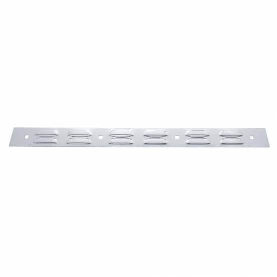 UNITED PACIFIC - UNITED PACIFIC - 10400 - PLACA DE GUARDABARROS SUPERIOR CON PERSIANAS CROMADA DE 2" X 24" - PERNO A TRAVÉS