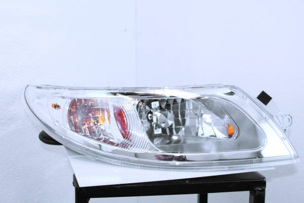DEPO - DEPO - 33A-1101R-AS - FARO DEPO INTERNATIONAL 4100/4400 2003-2009 LADO PASAJERO