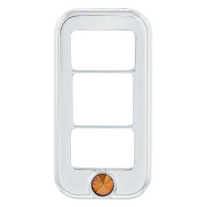 UNITED PACIFIC - 42040 - TAPA DE INTERRUPTOR DE BALANCÍN DE 3 ABERTURAS Y CRISTAL DE COBRE PARA FREIGHTLINER (PACK DE 3)