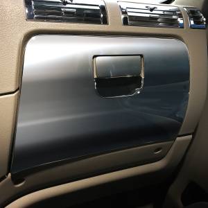 UNITED PACIFIC - UNITED PACIFIC - 42439 - TAPA DE GUANTERA CROMADA PARA FREIGHTLINER CASCADIA 2008-2017 - Image 5