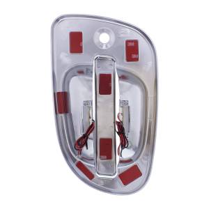 UNITED PACIFIC - UNITED PACIFIC - 42495 - TAPA DE MANIJA DE PUERTA CROMADA CON 6 LED BLANCOS PARA FREIGHTLINER - CONDUCTOR - Image 6