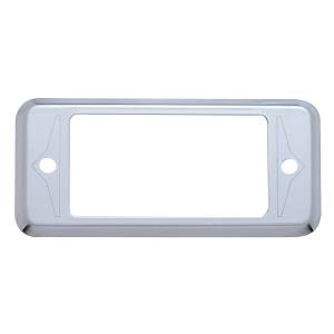 UNITED PACIFIC - 48028 - TAPA DE BOLSILLO CON PANEL "A" DE INOXIDABLE GRABADO PARA PETERBILT