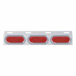 UNITED PACIFIC - 61712 - PLACA DE GUARDABARROS SUPERIOR DE INOXIDABLE CON TRES 12 LUCES LED Y VISERA - LED ROJO/LENTE ROJA (CADA UNO)