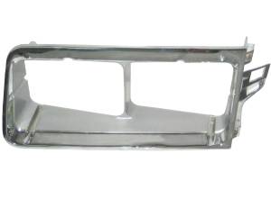 GENERICA-PFN0696-BISEL PARA FARO FREIGHTLINER 120 NACIONAL LADO CHOFER CROMADO