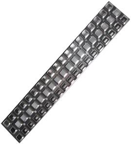 ALTTEC - TPX0984 - PELDAÑO PARA VOLVO 28.5" X 4.75" TROQUELADO