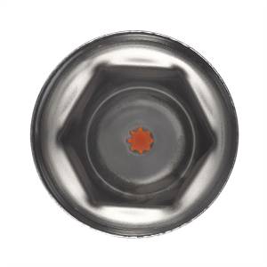 UNITED PACIFIC - UNITED PACIFIC - 10038 - TAPA DE TUERCA REFLECTOR DE ACERO CROMADO DE 33 MM X 2" CON BRIDA - ÁMBAR - Image 4