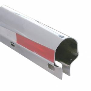 UNITED PACIFIC - UNITED PACIFIC - 10697 - PERCHAS PARA GUARDABARROS DE TRABAJO PESADO CROMADAS DE 30" CON REFLECTOR - PATRÓN DE PERNOS DE 2-1/2" (PAR) - Image 2