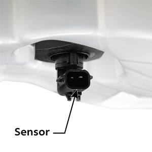 UNITED PACIFIC - UNITED PACIFIC - 26002 - DEPÓSITO DE REFRIGERANTE PRESURIZADO Y SENSOR DE NIVEL DE REFRIGERANTE PARA FREIGHTLINER CASCADIA 2008-2017 - Image 2