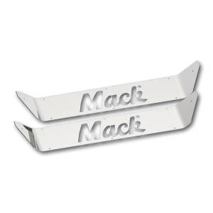 UNITED PACIFIC - 29124 - PANEL SUPERIOR DE INOXIDABLE CON LOGO PARA MACK CH/CL