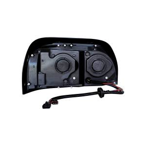 UNITED PACIFIC - UNITED PACIFIC - 31203 - FARO CROMADO CON INTERMITENTE LED Y BARRA DE LUCES PARA FREIGHTLINER CENTURY 1996-2010 - CONDUCTOR - Image 6