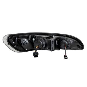 UNITED PACIFIC - UNITED PACIFIC - 31239 - FARO DE PROYECCIÓN NEGRO CON BARRA DE LUCES LED DE DOBLE FUNCIÓN PARA PB 386 (2005-2015) Y 387 (1999-2010) - CONDUCTOR - Image 5