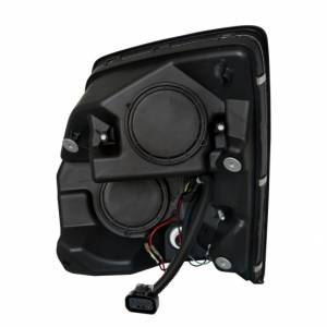 UNITED PACIFIC - UNITED PACIFIC - 31269 - FARO DE PROYECCIÓN BLACKOUT CON BARRA DE LUZ LED BLANCA PARA VOLVO VN/VNL 2003-2017 - PASAJERO - Image 5