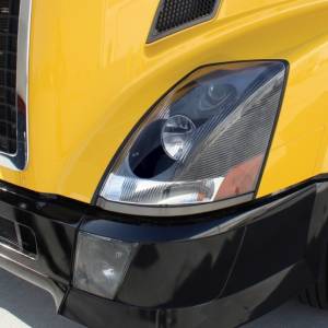 UNITED PACIFIC - UNITED PACIFIC - 31312 - FARO APAGADO PARA VOLVO VN/VNL 2003-2017 - CONDUCTOR - Image 4