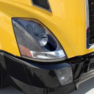 UNITED PACIFIC - UNITED PACIFIC - 31313 - FARO APAGADO PARA VOLVO VN/VNL 2003-2017 - PASAJERO - Image 4