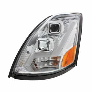 UNITED PACIFIC - UNITED PACIFIC - 31445 - FARO DE PROYECCIÓN CROMADO CON BARRA DE LUCES DE POSICIÓN LED PARA VOLVO VN/VNL 2003-2017 - CONDUCTOR - Image 2