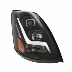 UNITED PACIFIC - 31448 - FARO DE PROYECCIÓN BLACKOUT CON BARRA DE LUCES DE POSICIÓN LED PARA VOLVO VN/VNL 2003-2017 - PASAJERO