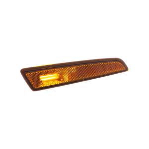 UNITED PACIFIC - UNITED PACIFIC - 32826 - LUZ DE MARCADOR LATERAL DEL GUARDABARROS DEL CAPÓ LED PARA VOLVO VNL 2018-2024 - PASAJERO - Image 3