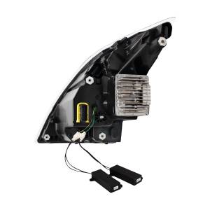 UNITED PACIFIC - UNITED PACIFIC - 32939 - FARO BLACKOUT FULL LED CON INTERMITENTE SECUENCIAL CONMUTABLE. 2018-2024 VOLVO VNL-PASAJERO - Image 9