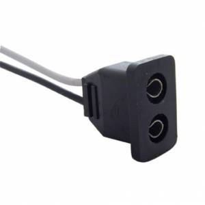 UNITED PACIFIC - UNITED PACIFIC - 34203 - ADAPTADOR HEMBRA DE 2 CABLES CON ENCHUFE BALA HEMBRA - Image 3