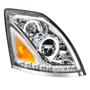 UNITED PACIFIC - UNITED PACIFIC - 35754 - FARO LED CROMADO PARA VOLVO VN/VNL 2013-2017 - PASAJERO - Image 2