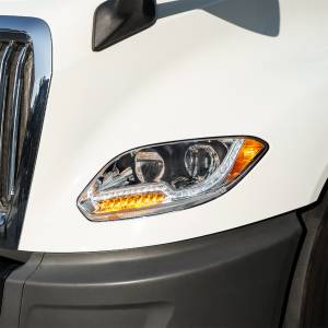UNITED PACIFIC - UNITED PACIFIC - 35758 - FARO LED CROMADO PARA INTERNATIONAL LT 2018-2024 - LADO DEL PASAJERO - Image 6