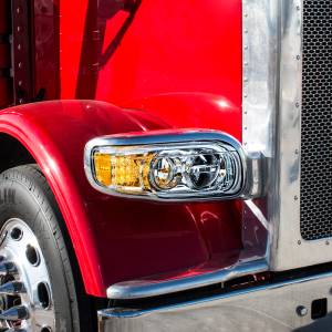 UNITED PACIFIC - UNITED PACIFIC - 35795 - FARO LED CROMADO CON BARRA DE LUCES DE GIRO Y POSICIÓN LED PARA PETERBILT 388(2008-2015) Y 389(2008-2023) - PASAJERO - Image 6