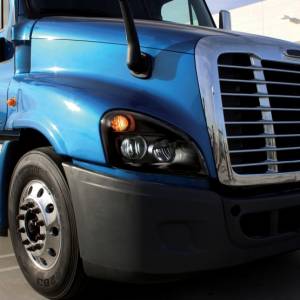 UNITED PACIFIC - UNITED PACIFIC - 35798 - FARO LED APAGADO PARA FREIGHTLINER CASCADIA 2008-2017 - CONDUCTOR - Image 6
