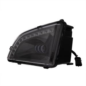 UNITED PACIFIC - UNITED PACIFIC - 35859 - LUZ ANTINIEBLA NEGRA DE 18 LED CON LUZ DE POSICIÓN PARA VOLVO VNL 2018-2024 - CONDUCTOR/IZQUIERDO - Image 3