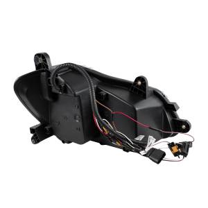 UNITED PACIFIC - UNITED PACIFIC - 35891 - FARO APAGADO DE 45 LED DE ALTA POTENCIA CON SEÑAL DE GIRO SECUENCIAL PARA EL CONDUCTOR KENWORTH T680 2013-2021 - Image 5