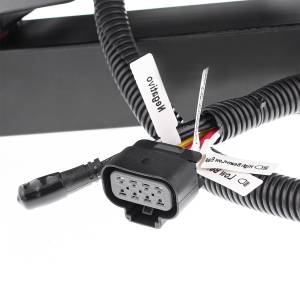 UNITED PACIFIC - UNITED PACIFIC - 35895 - FARO LED NEGRO CON BARRAS DE LUCES LED DE DOBLE COLOR PARA VOLVO VN/VNL 2003-2017 - CONDUCTOR - Image 7