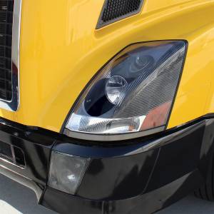 UNITED PACIFIC - UNITED PACIFIC - 35903 - FARO APAGADO PARA VOLVO VN 2003-2017 - CONDUCTOR - SERIE COMPETICIÓN - Image 4