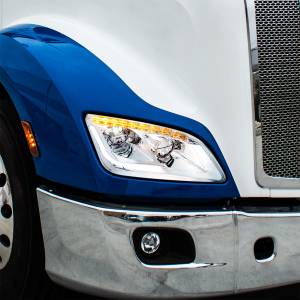 UNITED PACIFIC - UNITED PACIFIC - 35916 - FARO LED CROMADO CON INTERMITENTE LED SECUENCIAL PARA PETERBILT 579 (2012-21) Y 587 (2010-16) - PASAJERO - Image 7