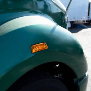 UNITED PACIFIC - UNITED PACIFIC - 36747 - SEÑAL DE GIRO DE GUARDABARROS/LUZ DE ESTACIONAMIENTO DE 3 LED PARA KENWORTH T680/T700/T880 - LED ÁMBAR/LENTE ÁMBAR - Image 7