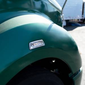 UNITED PACIFIC - UNITED PACIFIC - 36748 - SEÑAL DE GIRO DE GUARDABARROS/LUZ DE ESTACIONAMIENTO DE 3 LED PARA KENWORTH T680/T700/T880 - LED ÁMBAR/LENTE TRANSPARENTE - Image 7