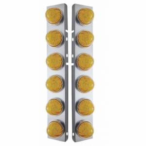 UNITED PACIFIC - 39796 - SOPORTE DE FILTRO DE AIRE FRONTAL DE ACERO INOXIDABLE CON LUCES LED ÁMBAR HI/LO DE 12X 17 SANDÍA Y BISELES DE ACERO INOXIDABLE PARA LENTES PETERBILT-AMBER