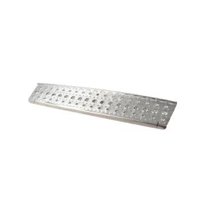 ALTTEC - TPX0297 - PELDAÑO INFERIOR PARA FALDON DELANTERO  APLICACION CASCADIA 35.5"