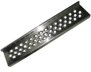 ALTTEC - TPX0286 - PELDAÑO INFERIOR 32 1/2" PARA TANQUE DIESEL INTERNATIONAL QSP ALUMINIO