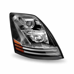 TRUX - TLED-H46 - FANAL VOLVO VNL 3RA GENERACION CON 2 TIRAS DE LEDS FONDO CROMADA LADO PASAJERO