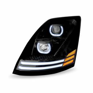 TRUX - TLED-H54 - FANAL VOLVO VNL 3RA GENERACION CON 2 TIRAS DE LEDS FONDO NEGRO LADO CHOFER