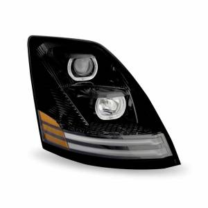 TRUX - TLED-H55 - FANAL VOLVO VNL 3RA GENERACION CON 2 TIRAS DE LEDS FONDO NEGRO LADO PASAJERO