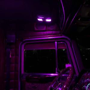 TRUX - TRUX - TLED-IR40 - LUZ LED  TRUX INTERIOR DE TECHO PARA PETERBILT CON 6 COLORES 12 V BISEL CROMADO - Image 14