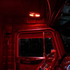 TRUX - TRUX - TLED-IR40 - LUZ LED  TRUX INTERIOR DE TECHO PARA PETERBILT CON 6 COLORES 12 V BISEL CROMADO - Image 17
